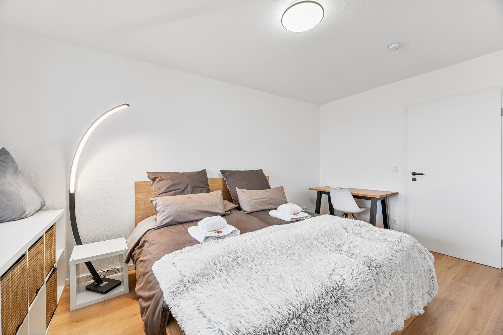 Neu: Stylische Suite Mit Ausblick Sindelfingen Exterior photo