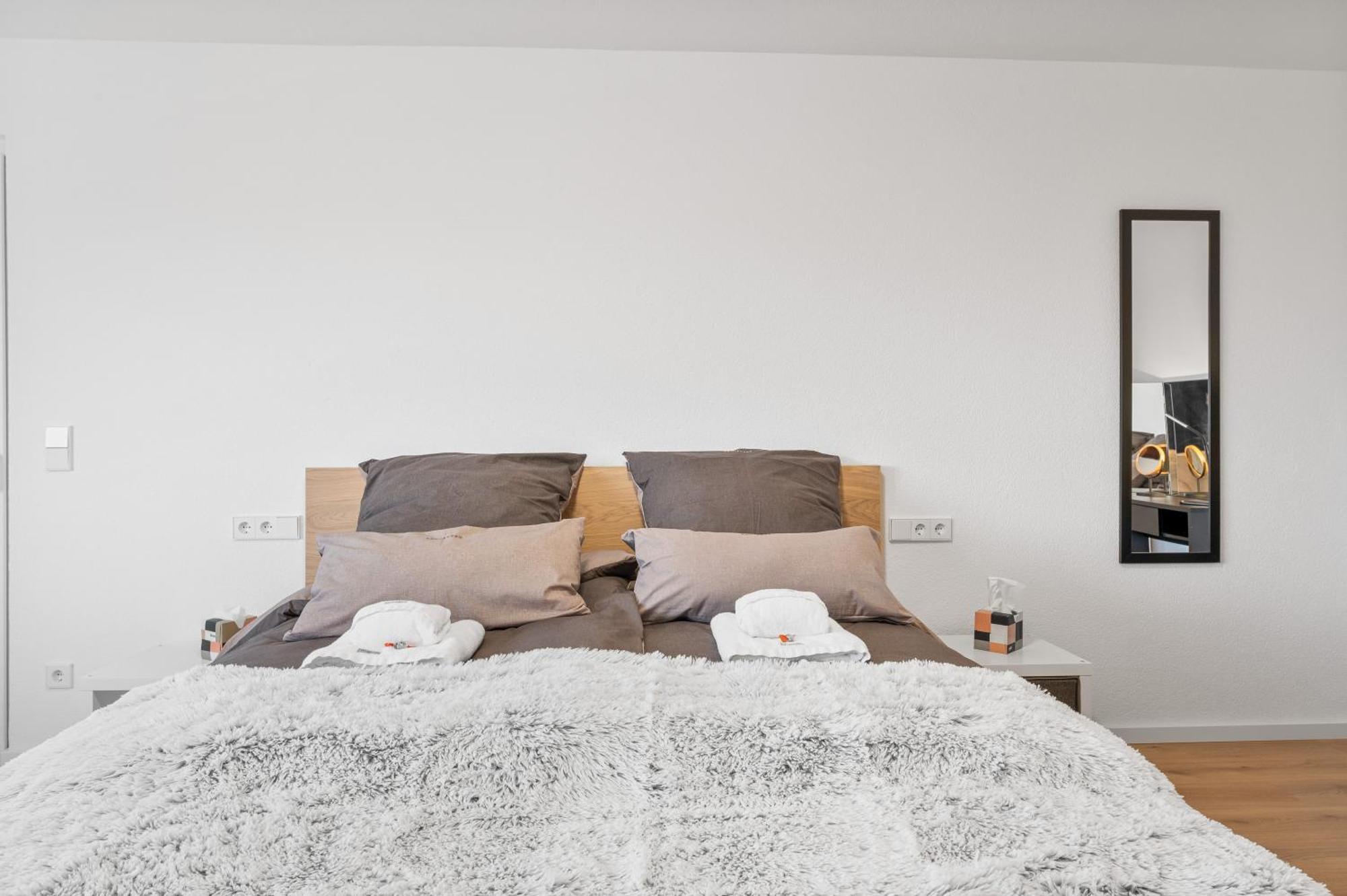 Neu: Stylische Suite Mit Ausblick Sindelfingen Exterior photo