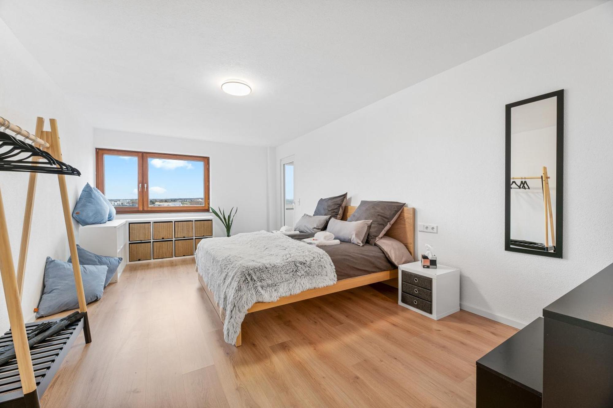 Neu: Stylische Suite Mit Ausblick Sindelfingen Exterior photo